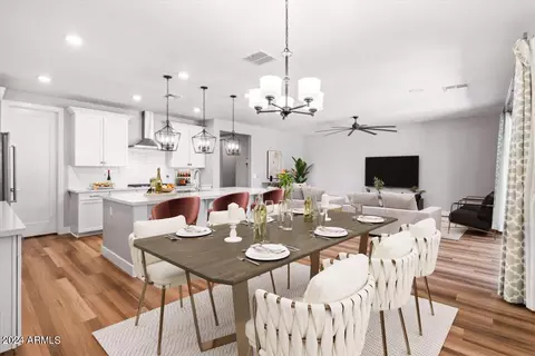 Dining - 9521 E Tungsten Dr, Mesa, AZ 85212 photo 1 of 1