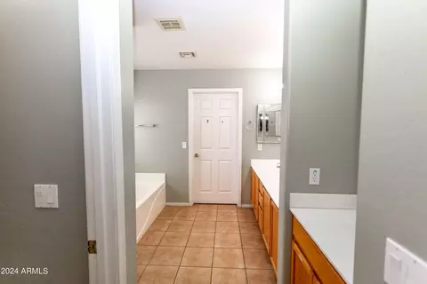 2729 E Gary Way, Phoenix, AZ 85042 photo 15