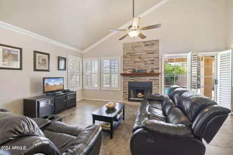 1219 E Silverwood Dr, Phoenix, AZ 85048 photo 2