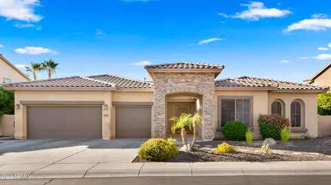 3916 E Ravenswood Dr, Gilbert, AZ 85298