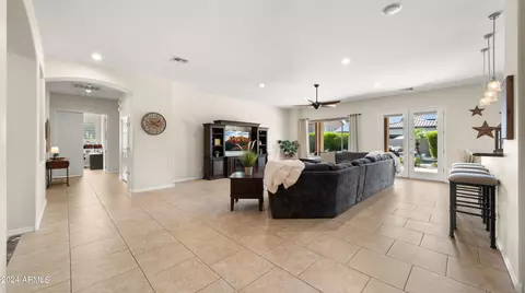 3916 E Ravenswood Dr, Gilbert, AZ 85298 photo 18
