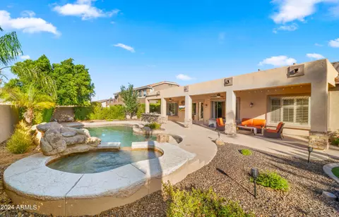 3916 E Ravenswood Dr, Gilbert, AZ 85298 photo 5