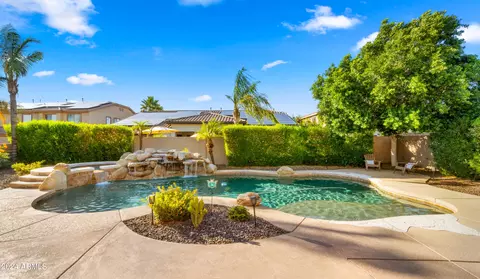 3916 E Ravenswood Dr, Gilbert, AZ 85298 photo 3