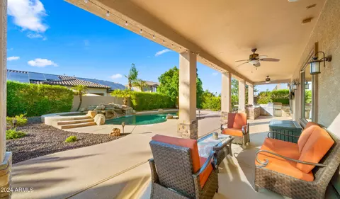 3916 E Ravenswood Dr, Gilbert, AZ 85298 photo 9
