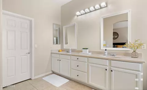 3916 E Ravenswood Dr, Gilbert, AZ 85298 photo 25
