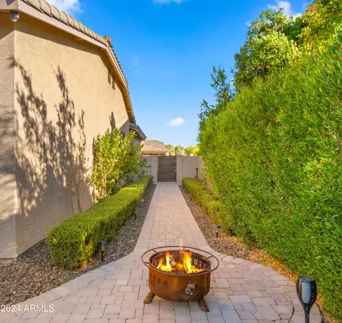 3916 E Ravenswood Dr, Gilbert, AZ 85298 photo 7