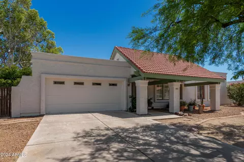 1841 E Pebble Beach Dr, Tempe, AZ 85282 photo 2