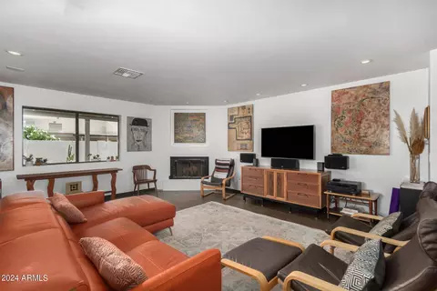1841 E Pebble Beach Dr, Tempe, AZ 85282 photo 4