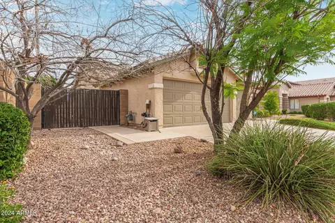 4335 E Coolbrook Ave, Phoenix, AZ 85032 photo 5