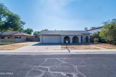 11046 N 53rd Ave, Glendale, AZ 85304