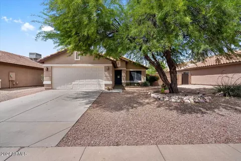1030 E Mohave Ln, Apache Junction, AZ 85119