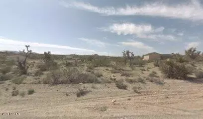 600 W Queen Tut Dr #25, Meadview, AZ 86444