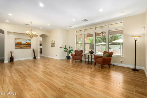 2944 E Linda Ln, Gilbert, AZ 85234 photo 9