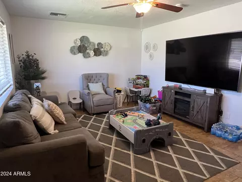 443 E 10th Ave, Mesa, AZ 85204 photo 2