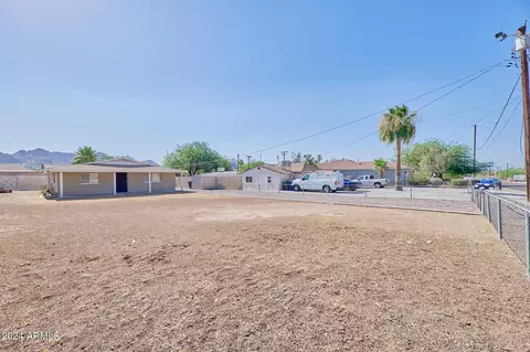 10023 N 7th Pl, Phoenix, AZ 85020 photo 3