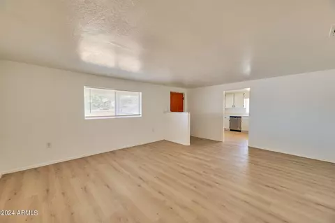 10023 N 7th Pl, Phoenix, AZ 85020 photo 7