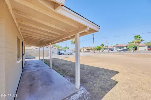 10023 N 7th Pl, Phoenix, AZ 85020 photo 5