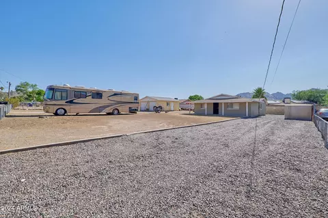 10023 N 7th Pl, Phoenix, AZ 85020 photo 2