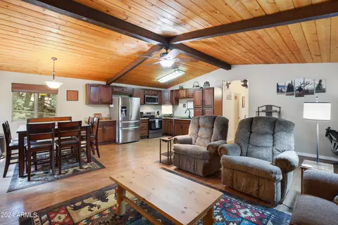 9021 W Wild Turkey Ln, Strawberry, AZ 85544