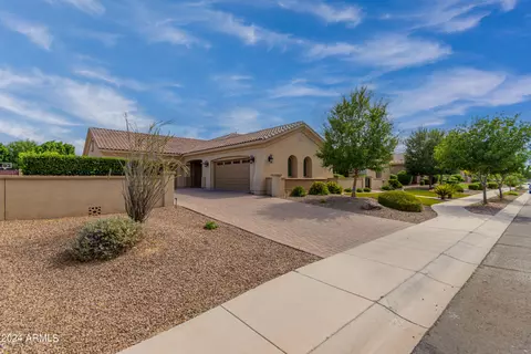 Other - 2123 E Aris Dr, Gilbert, AZ 85298 photo 3 of 30