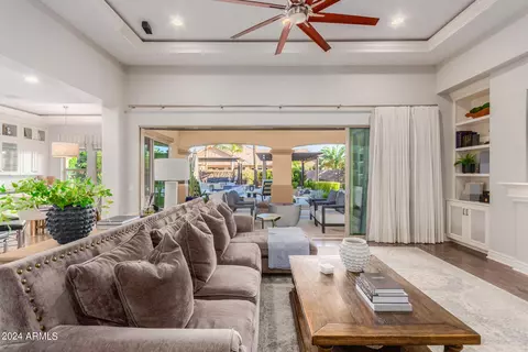 Living - 2123 E Aris Dr, Gilbert, AZ 85298 photo 2 of 3