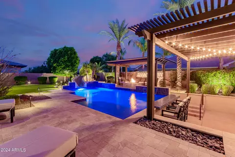 Exterior - 2123 E Aris Dr, Gilbert, AZ 85298 photo 19 of 37