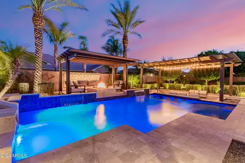 Exterior - 2123 E Aris Dr, Gilbert, AZ 85298 photo 21 of 37