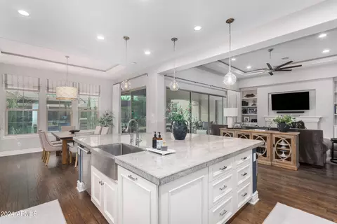 Kitchen - 2123 E Aris Dr, Gilbert, AZ 85298 photo 2 of 6