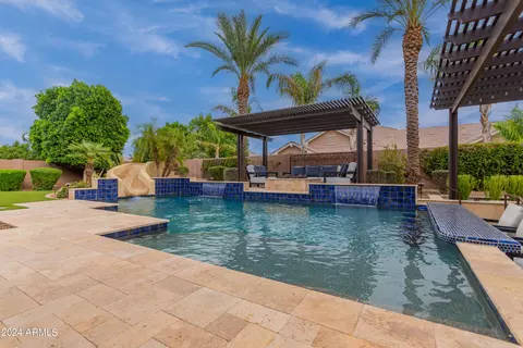 Exterior - 2123 E Aris Dr, Gilbert, AZ 85298 photo 32 of 37