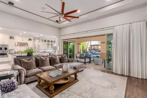 Living - 2123 E Aris Dr, Gilbert, AZ 85298 photo 1 of 3