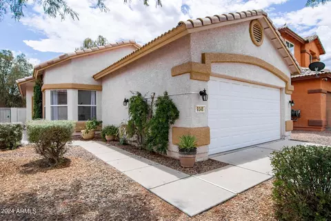 9346 N Painted Sky Dr, Tucson, AZ 85743
