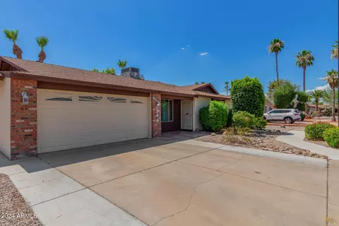 2344 W Calle Iglesia Ave, Mesa, AZ 85202