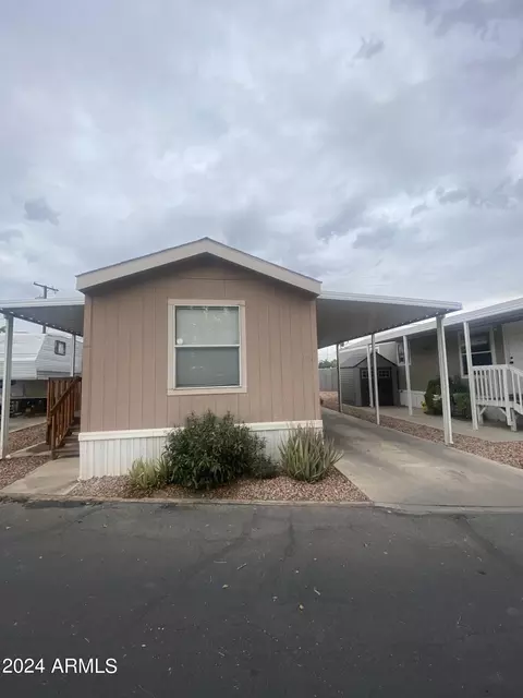 5002 W Bethany Home Rd #123, Glendale, AZ 85301