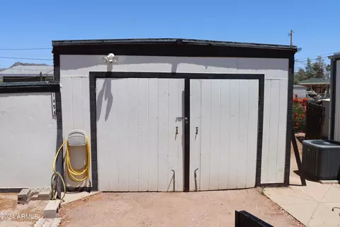 1454 N Delaware Dr, Apache Junction, AZ 85120 photo 2