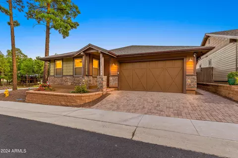 2534 W Pollo Cir, Flagstaff, AZ 86001
