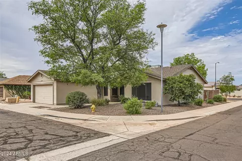 15608 N 38th Pl N, Phoenix, AZ 85032