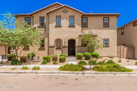 16580 W Jenan Dr, Surprise, AZ 85388