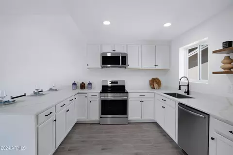 1246 E Laguna Dr, Tempe, AZ 85282 photo 13