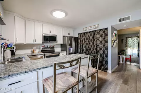 6348 N 7th Ave #5, Phoenix, AZ 85013 photo 6