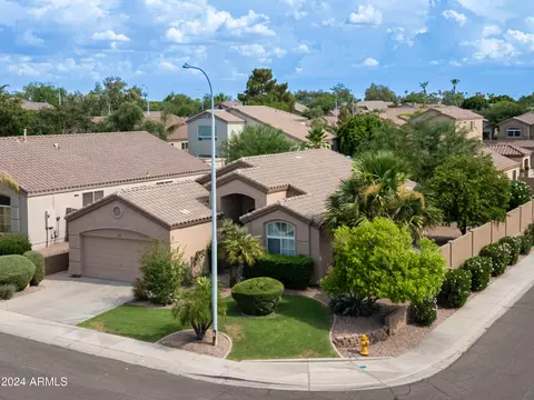 847 W Carob Dr, Chandler, AZ 85248