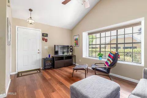 4841 E Kachina Trl #5, Phoenix, AZ 85044 photo 4