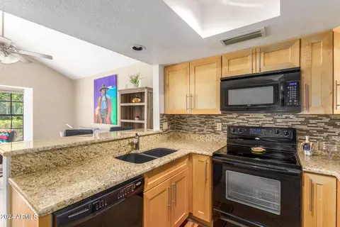 4841 E Kachina Trl #5, Phoenix, AZ 85044 photo 10