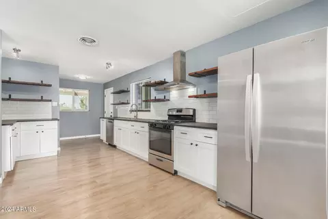 1523 E 3rd Ave, Mesa, AZ 85204 photo 8
