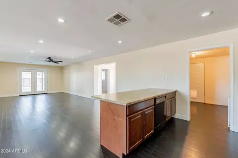 1920 W Pershing Ave, Phoenix, AZ 85029 photo 17