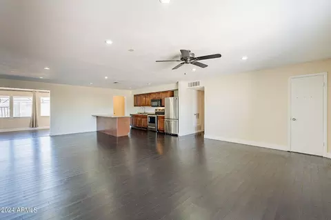 1920 W Pershing Ave, Phoenix, AZ 85029 photo 9