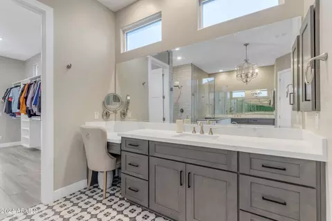 Bath - 1618 E Minton St, Mesa, AZ 85203 photo 7 of 14
