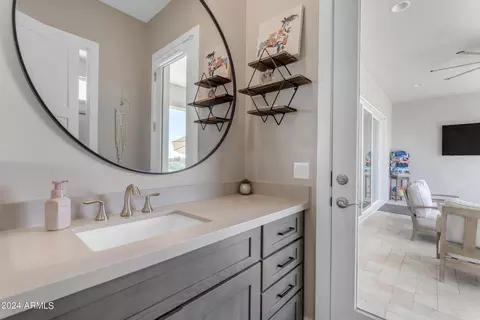 Bath - 1618 E Minton St, Mesa, AZ 85203 photo 11 of 14