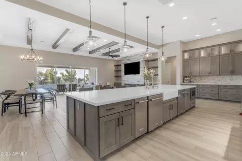 Kitchen - 1618 E Minton St, Mesa, AZ 85203 photo 5 of 8