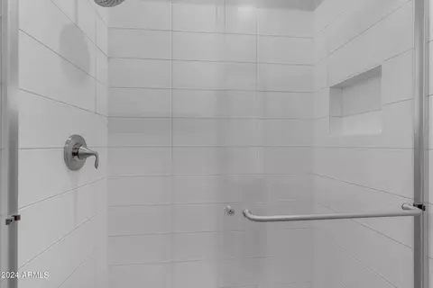 Bath - 1618 E Minton St, Mesa, AZ 85203 photo 14 of 14