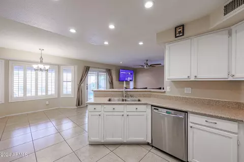 3414 E Glenhaven Dr, Phoenix, AZ 85048 photo 39